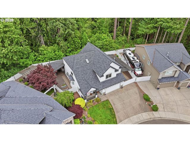 1090 N 26TH Ter, Cornelius, OR 97113