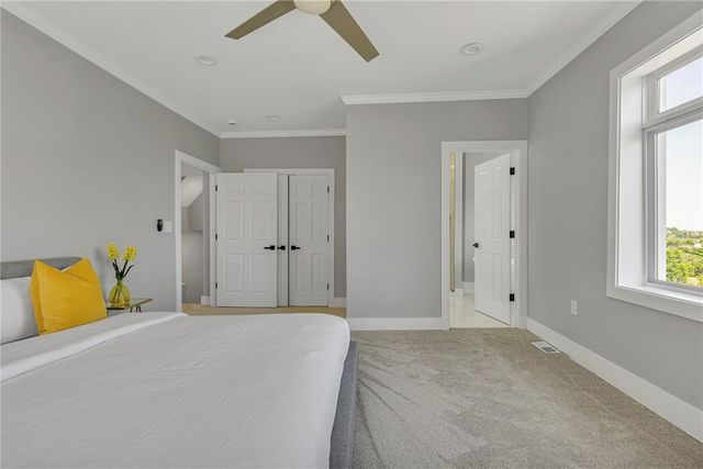 319 Suncrest St, Knoxville, PA 15210