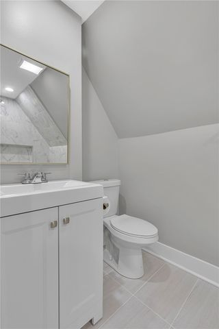 319 Suncrest St, Knoxville, PA 15210