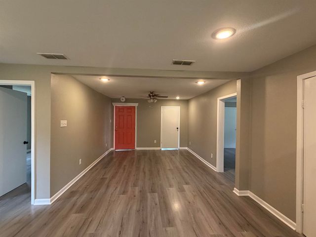 700 Ward, Marshall, TX 75670