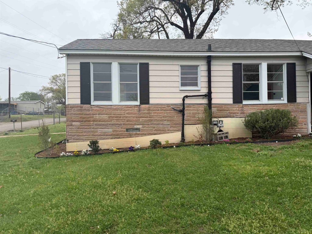 700 Ward, Marshall, TX 75670