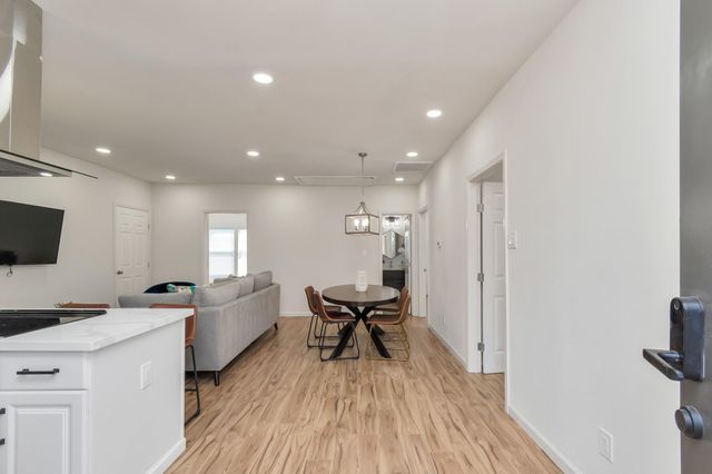 1812 Wheeler Street, Houston, TX 77004