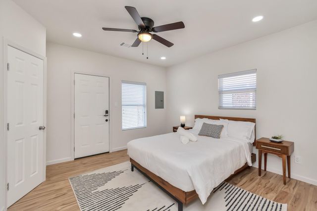 1812 Wheeler Street, Houston, TX 77004