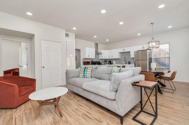 1812 Wheeler Street, Houston, TX 77004