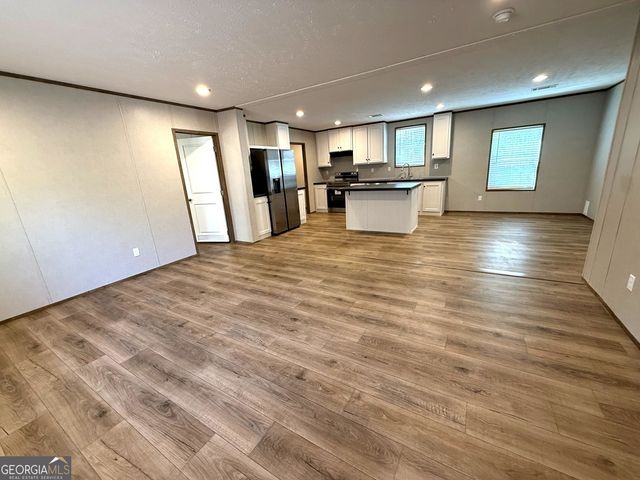 307 Bobcat Trail, Greenville, GA 30222