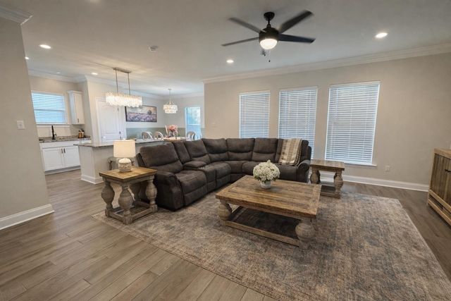 343 Modesto Drive, Houma, LA 70364