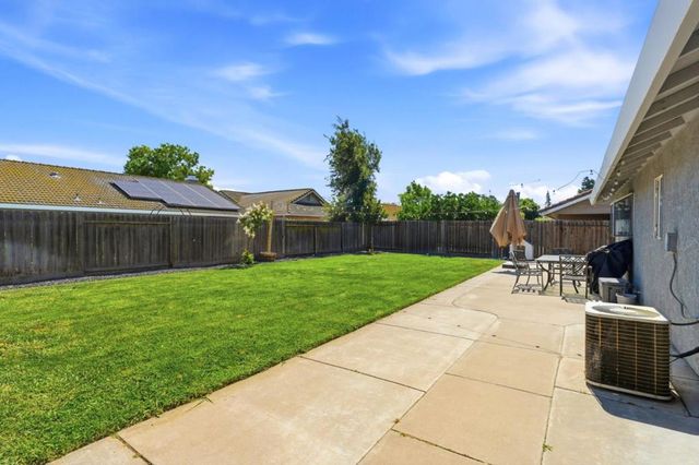 3848 Prince George Lane, Riverbank, CA 95367