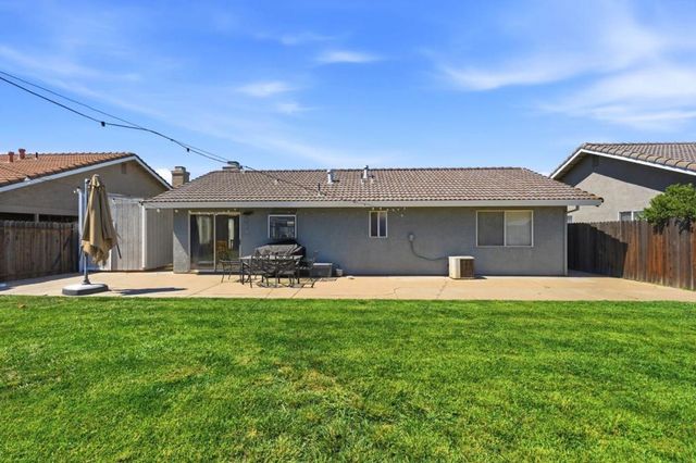 3848 Prince George Lane, Riverbank, CA 95367
