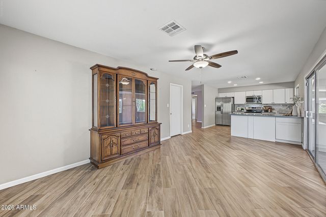 8328 E FAY Avenue, Mesa, AZ 85208