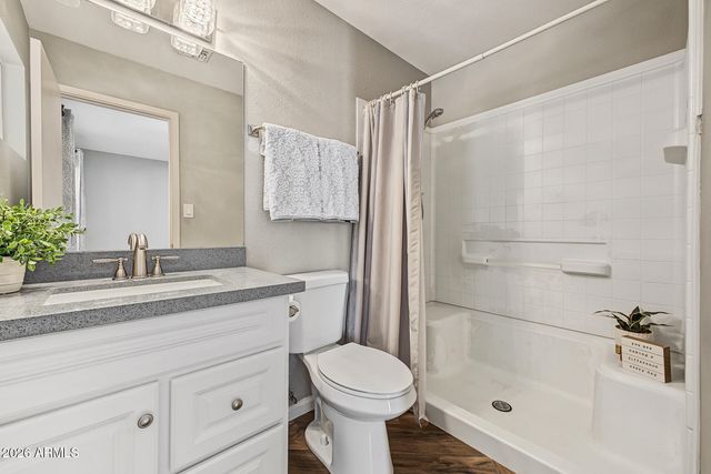 8328 E FAY Avenue, Mesa, AZ 85208