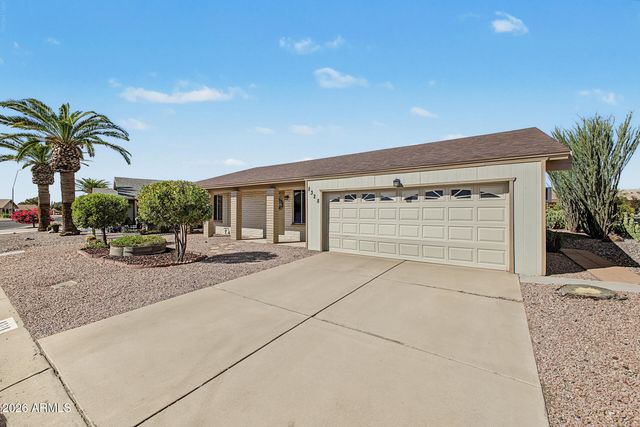 8328 E FAY Avenue, Mesa, AZ 85208