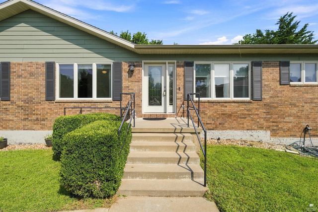 115 Harvard Place, Manhattan, KS 66503