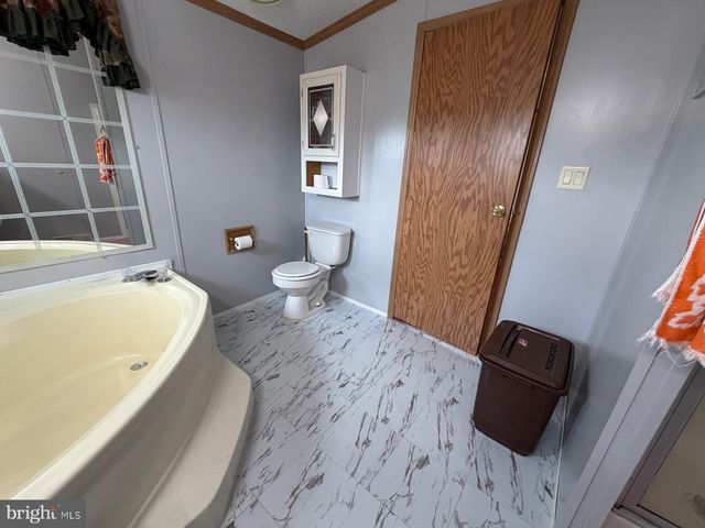 215 PHEASANT RIDGE CIR, Lancaster, PA 17603