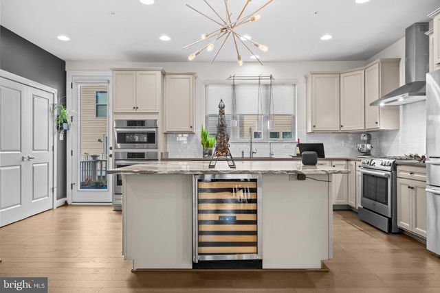 5100 OAKMOORE DR, Rockville, MD 20852