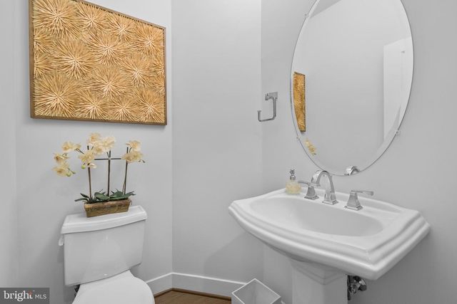 5100 OAKMOORE DR, Rockville, MD 20852