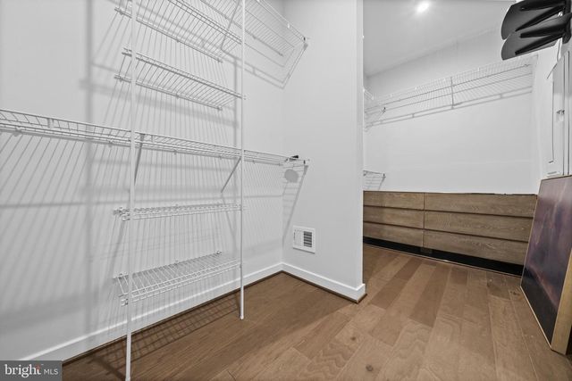 5100 OAKMOORE DR, Rockville, MD 20852