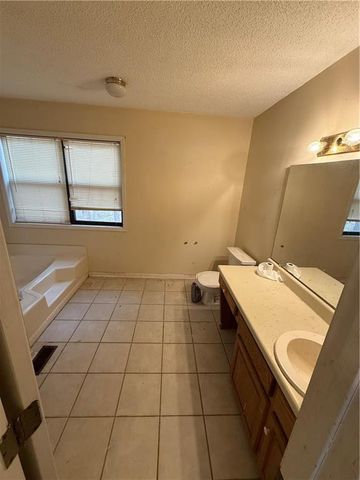 202 Crabapple Lane, Powder Springs, GA 30127