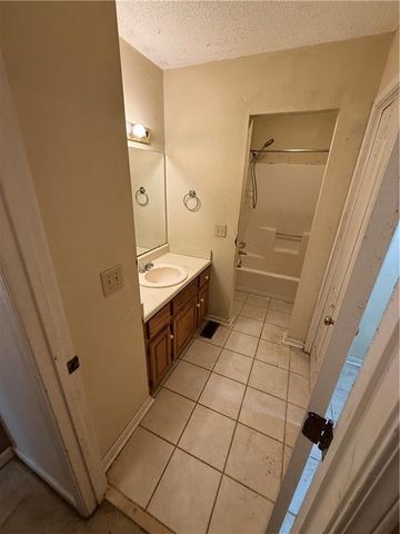 202 Crabapple Lane, Powder Springs, GA 30127