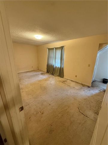 202 Crabapple Lane, Powder Springs, GA 30127