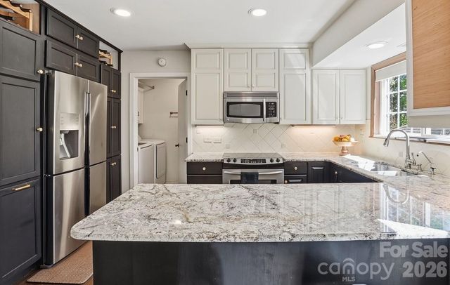 19 King Haigler Chase Street, Lake Wylie, SC 29710