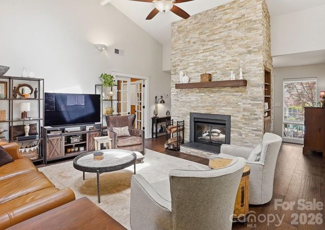 19 King Haigler Chase Street, Lake Wylie, SC 29710