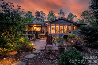 19 King Haigler Chase Street, Lake Wylie, SC 29710