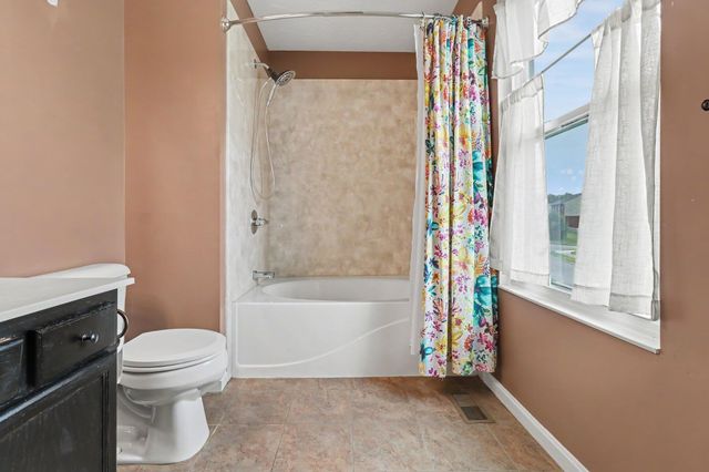 1164 Donner Drive, Florence, KY 41042