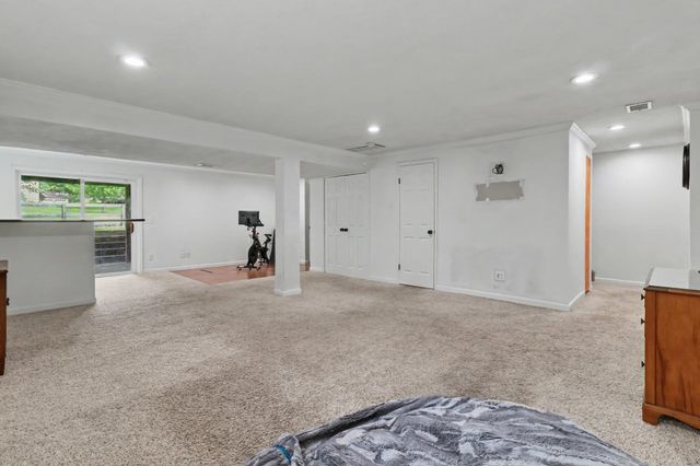 1164 Donner Drive, Florence, KY 41042