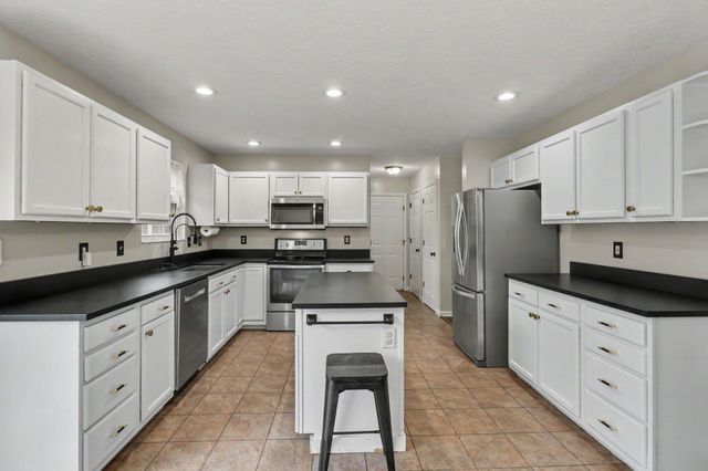 1164 Donner Drive, Florence, KY 41042