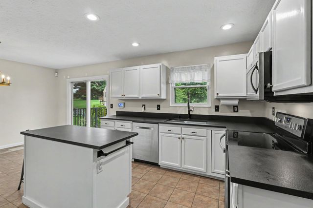 1164 Donner Drive, Florence, KY 41042