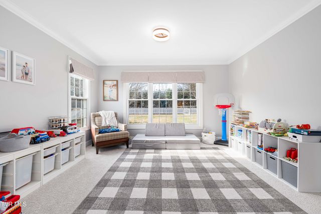 1030 Estate Drive, Johnson City, TN 37604