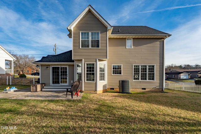 1030 Estate Drive, Johnson City, TN 37604