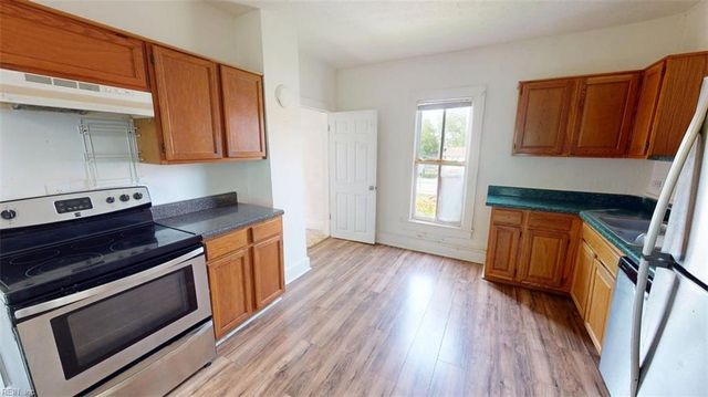1136 Jackson AVE, Chesapeake, VA 23324