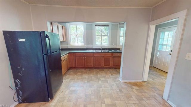 1136 Jackson AVE, Chesapeake, VA 23324