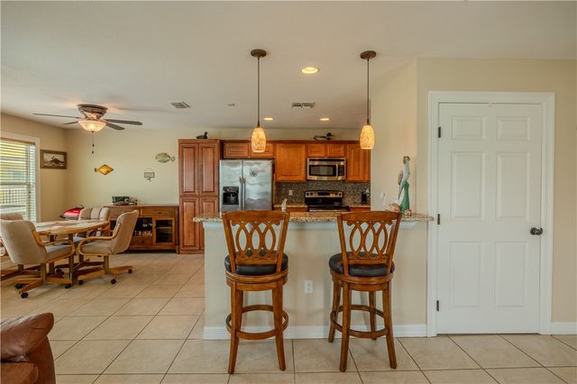 1549 S Commercial St 8, Aransas Pass, TX 78336