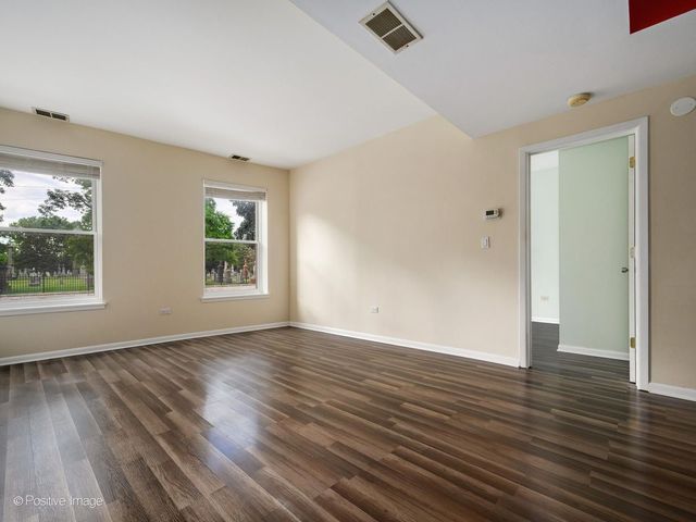 4754 N DOVER Street 1E, Chicago, IL 60640
