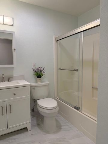 1015 Warburton Avenue, Santa Clara, CA 95050