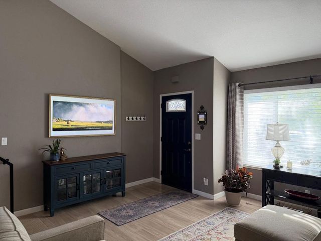 1015 Warburton Avenue, Santa Clara, CA 95050