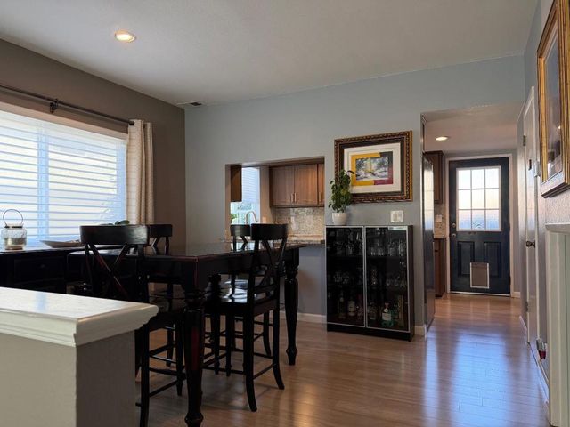 1015 Warburton Avenue, Santa Clara, CA 95050