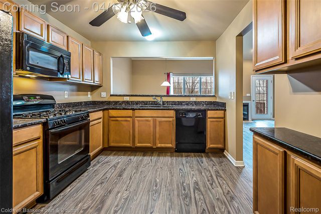 6667 Cortland Avenue 56, Genoa Township, MI 48114