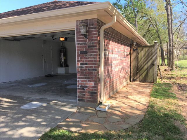 12944 Orion Court E, Willis, TX 77318