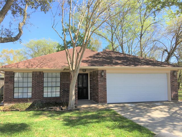 12944 Orion Court E, Willis, TX 77318