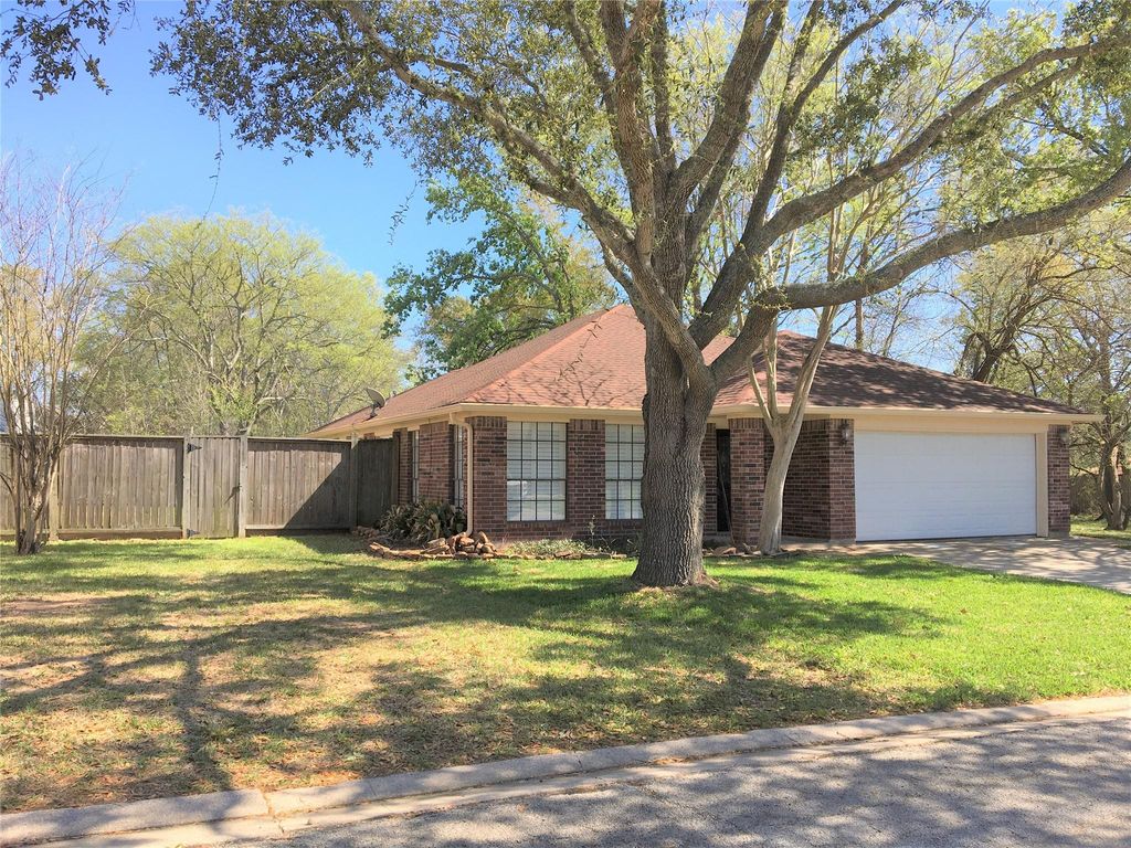12944 Orion Court E, Willis, TX 77318