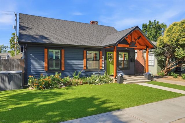 2172 7th Ave, Sacramento, CA 95818