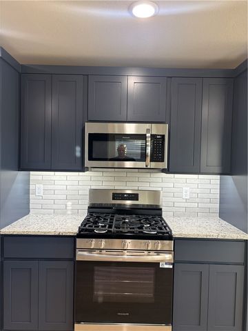 3105 SW Lovely Lane, Bentonville, AR 72713