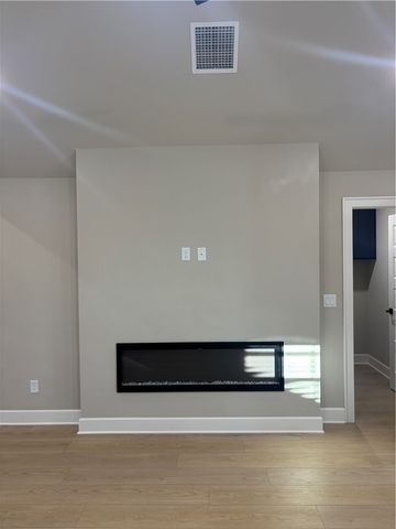 3105 SW Lovely Lane, Bentonville, AR 72713
