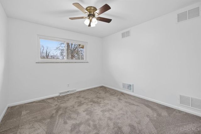 709 Oskamp Drive, Miami Twp, OH 45140