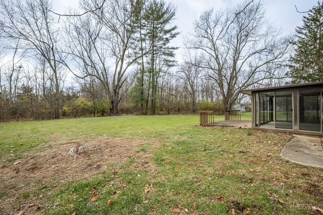 709 Oskamp Drive, Miami Twp, OH 45140