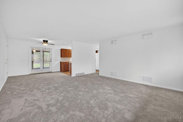 709 Oskamp Drive, Miami Twp, OH 45140