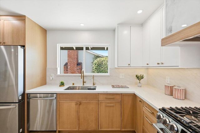 971 Madeline Lane, Santa Clara, CA 95050